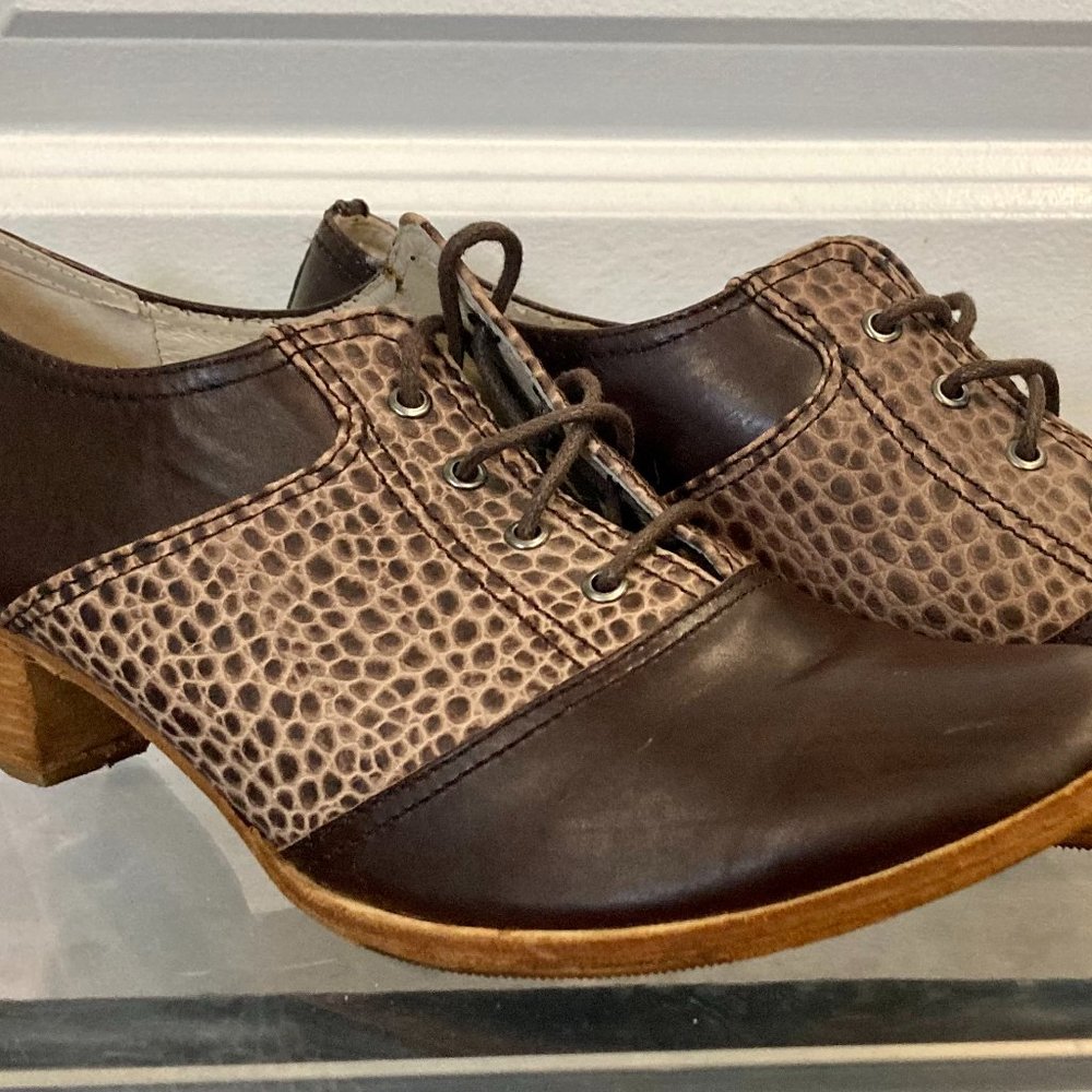 Women's Heeled Oxfords